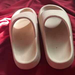 Minimalist White Slip-On Foam Clogs